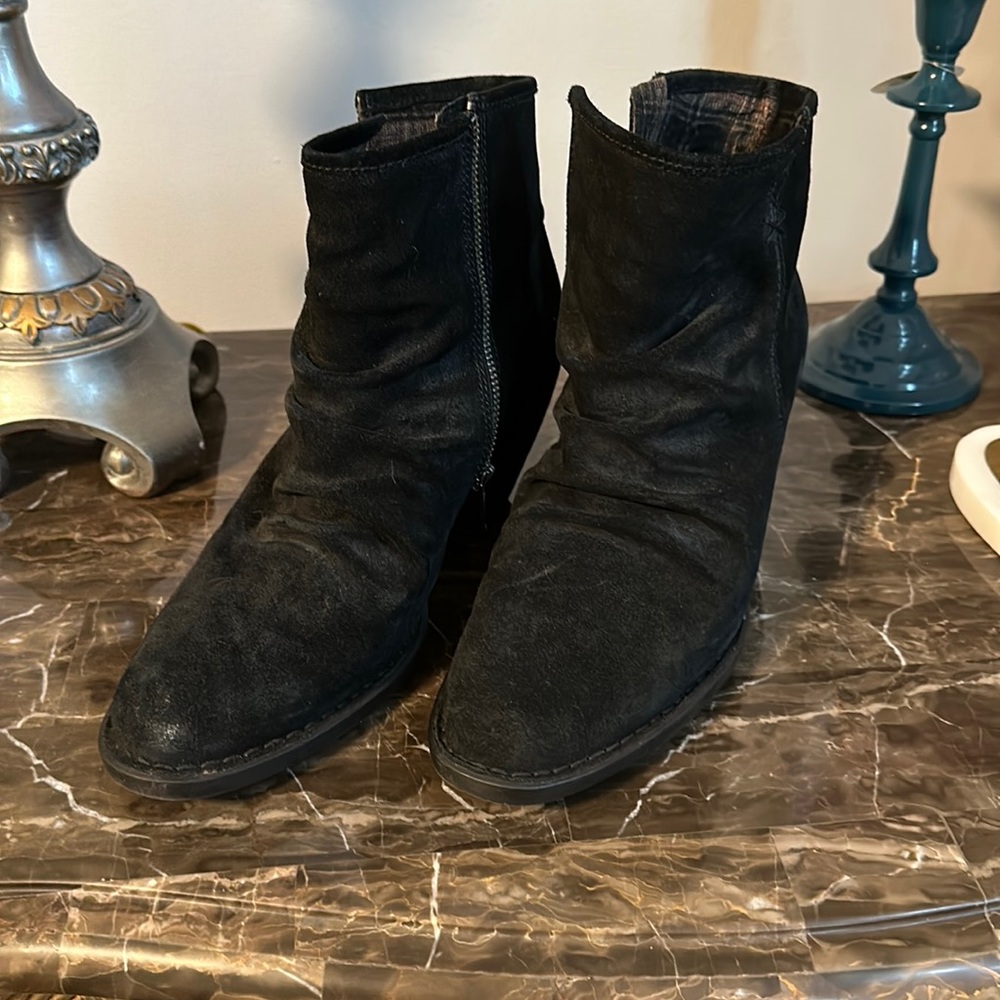 Born boots